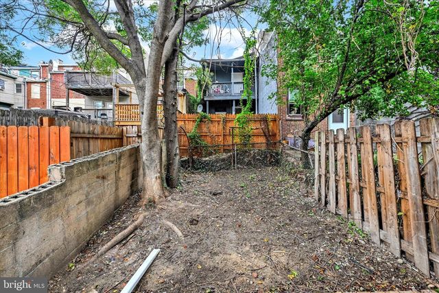 864 LEMMON ST, Baltimore, MD 21201