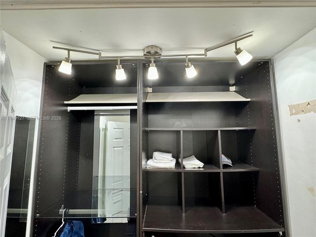 1615 Meridian Ave 203, Miami Beach, FL 33139