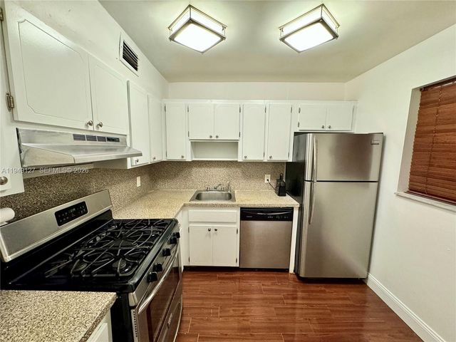 1615 Meridian Ave 203, Miami Beach, FL 33139
