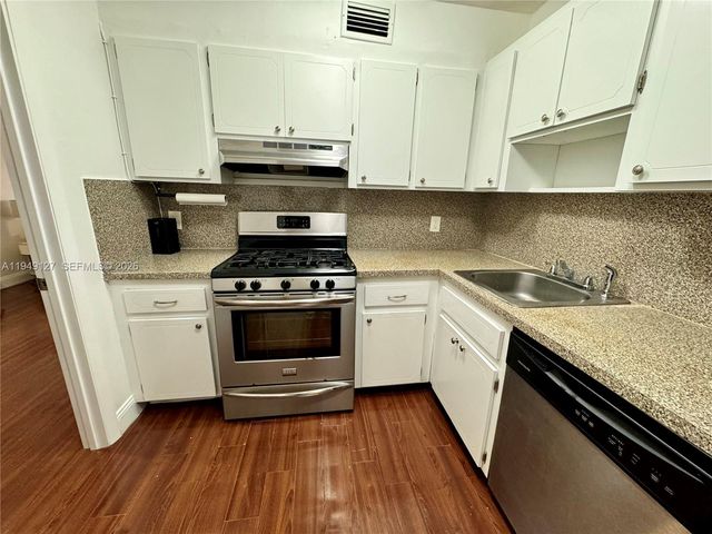 1615 Meridian Ave 203, Miami Beach, FL 33139