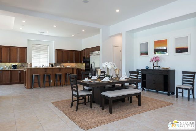 45 Vista Encantada, Rancho Mirage, CA 92270