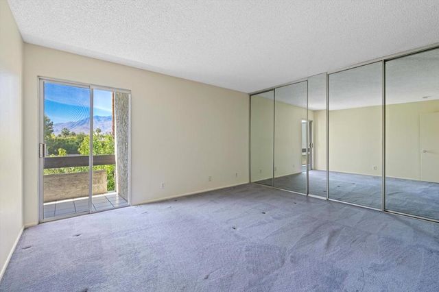 1552 S Camino Real 330, Palm Springs, CA 92264