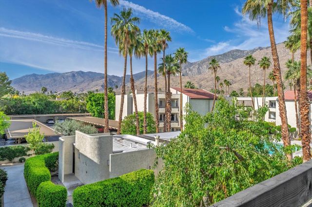 1552 S Camino Real 330, Palm Springs, CA 92264
