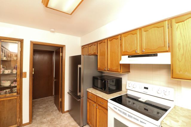 615 Hudsons Bay Drive, Grand Junction, CO 81504