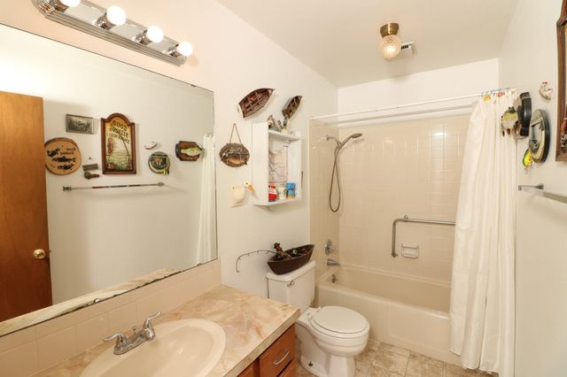 615 Hudsons Bay Drive, Grand Junction, CO 81504