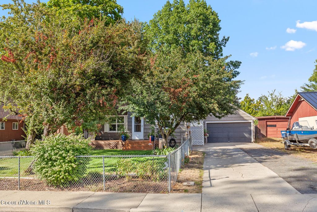 715 W Lacrosse AVE, Coeur d'Alene, ID 83814 photo 4