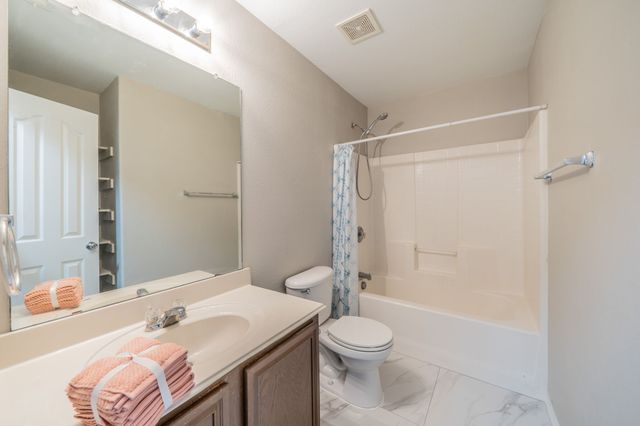 9885 Willowick Avenue, Fort Worth, TX 76108