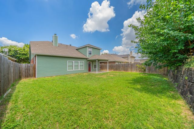 9885 Willowick Avenue, Fort Worth, TX 76108