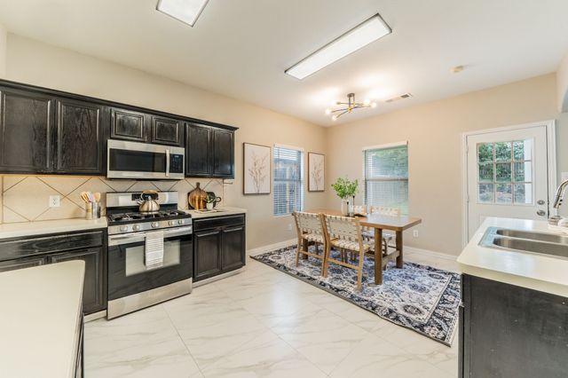 9885 Willowick Avenue, Fort Worth, TX 76108