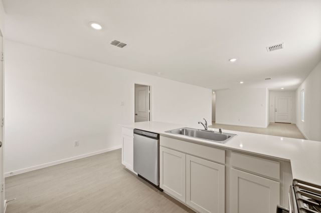 1340 Blazin Bronco Trail, Fort Worth, TX 76052