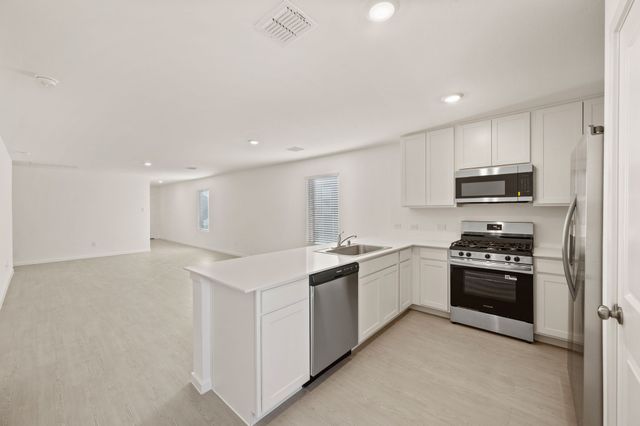 1340 Blazin Bronco Trail, Fort Worth, TX 76052