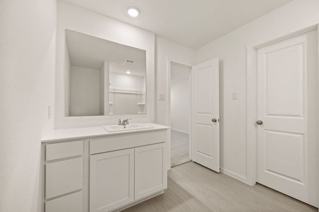 1340 Blazin Bronco Trail, Fort Worth, TX 76052