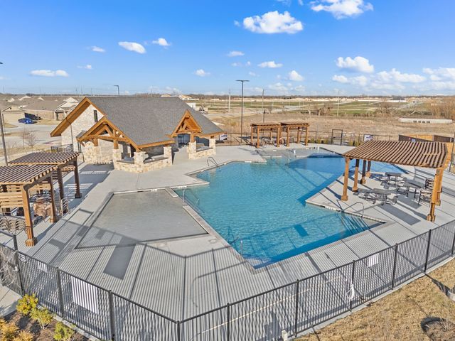 1340 Blazin Bronco Trail, Fort Worth, TX 76052