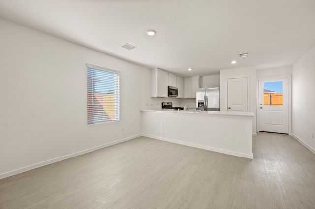 1340 Blazin Bronco Trail, Fort Worth, TX 76052