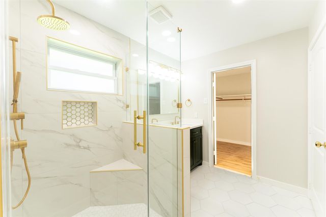 6119 S Braeswood Boulevard, Houston, TX 77096