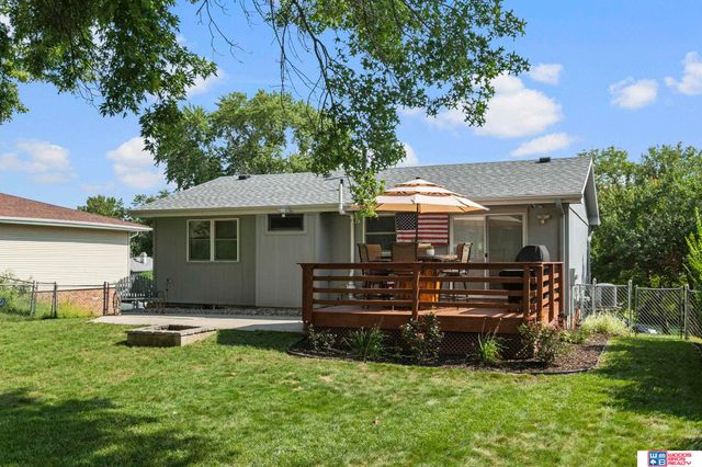 4633 Hallcliffe Road, Lincoln, NE 68516