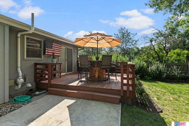 4633 Hallcliffe Road, Lincoln, NE 68516