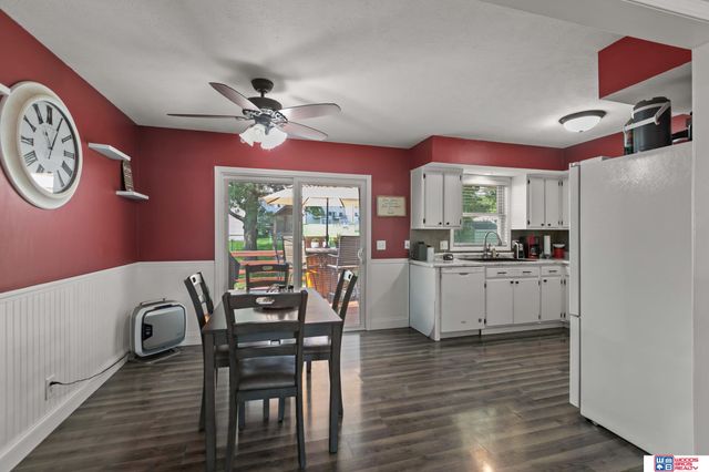 4633 Hallcliffe Road, Lincoln, NE 68516