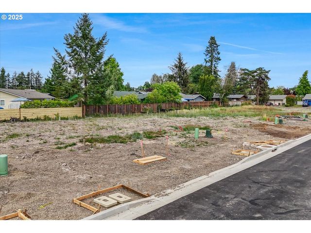 235 Se Jensen Ave, Corvallis, OR 97333