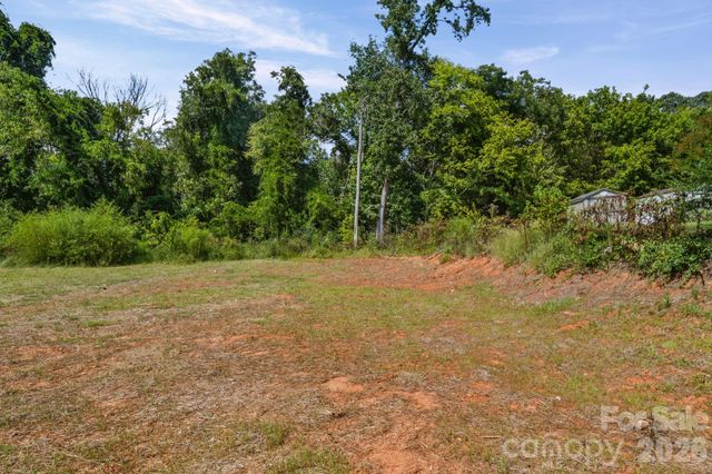 301 N Long Street, East Spencer, NC 28039