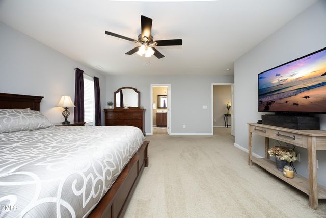 417 Field Glow Lane, Apex, NC 27539