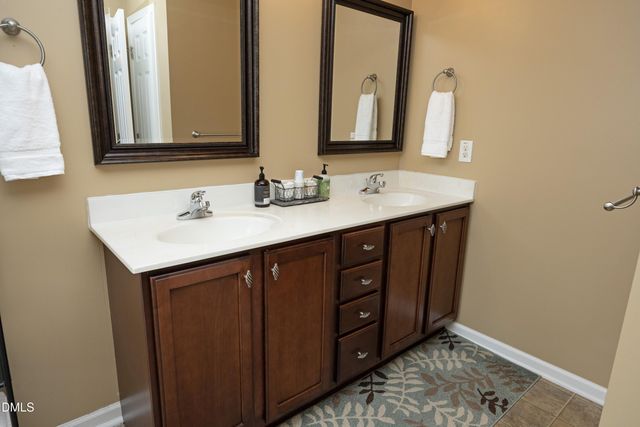 417 Field Glow Lane, Apex, NC 27539