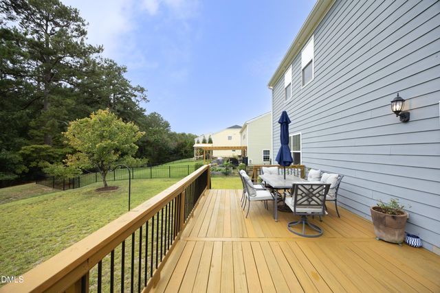 417 Field Glow Lane, Apex, NC 27539