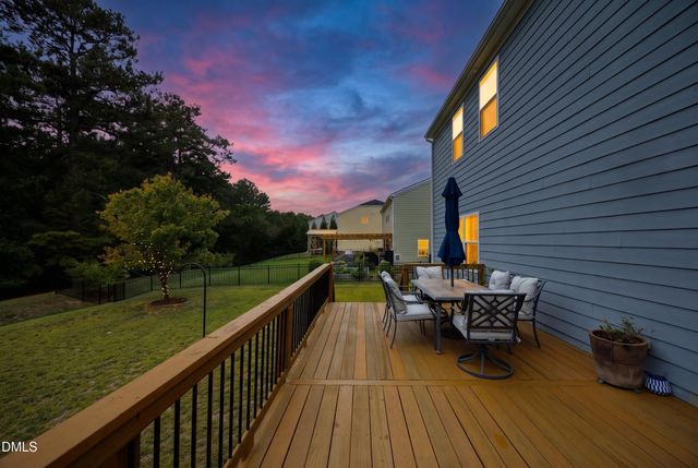 417 Field Glow Lane, Apex, NC 27539