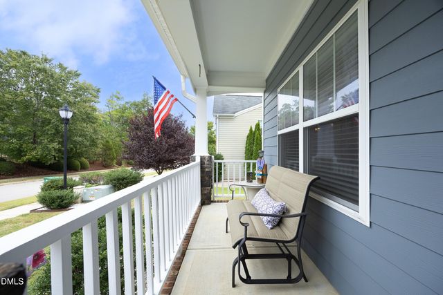 417 Field Glow Lane, Apex, NC 27539