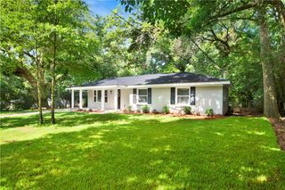 113 Hilltop E Drive, Mobile, AL 36608