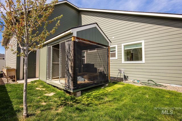 3907 Bozeman Ave, Caldwell, ID 83605