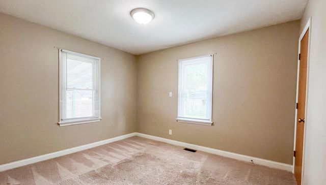 1011 E North Broadway Street, Columbus, OH 43224