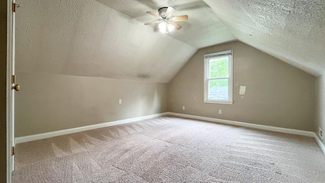 1011 E North Broadway Street, Columbus, OH 43224