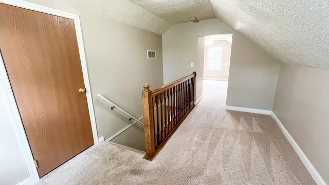 1011 E North Broadway Street, Columbus, OH 43224