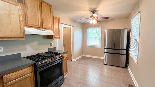 1011 E North Broadway Street, Columbus, OH 43224
