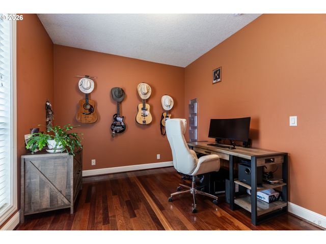 34143 EDNA Ln, Warren, OR 97053