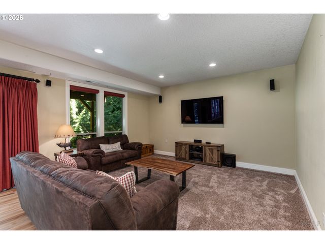 34143 EDNA Ln, Warren, OR 97053
