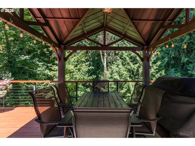 34143 EDNA Ln, Warren, OR 97053