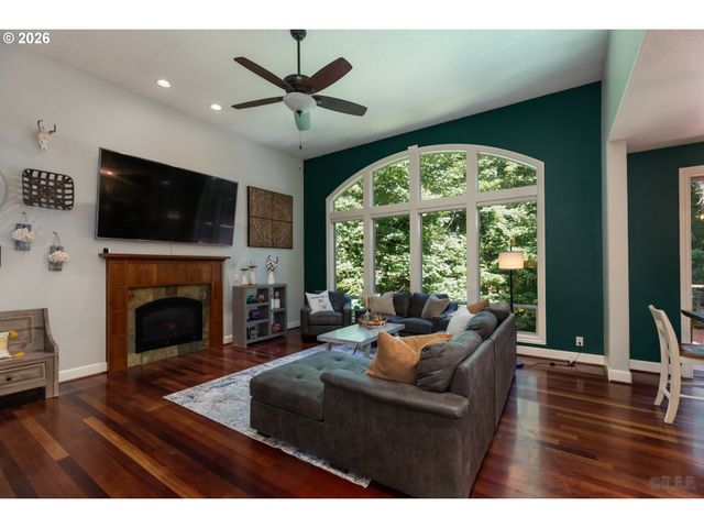 34143 EDNA Ln, Warren, OR 97053