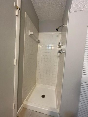 5806 Channel Drive, Greenacres, FL 33463