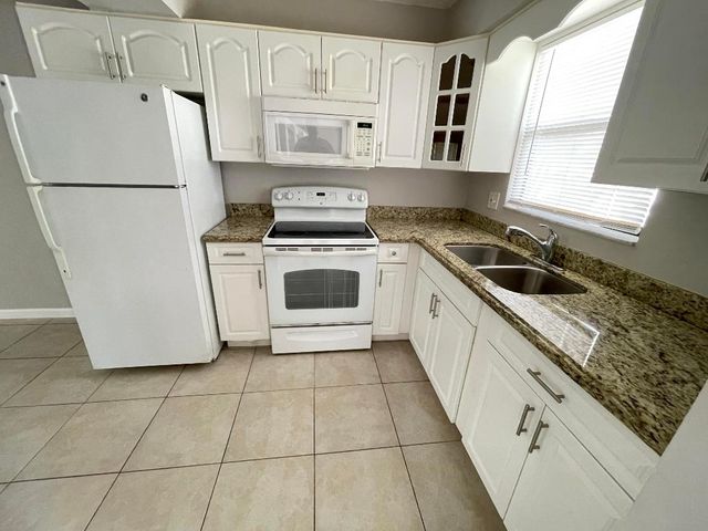 5806 Channel Drive, Greenacres, FL 33463