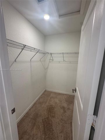 1048 SE 23rd Ter, Homestead, FL 33035