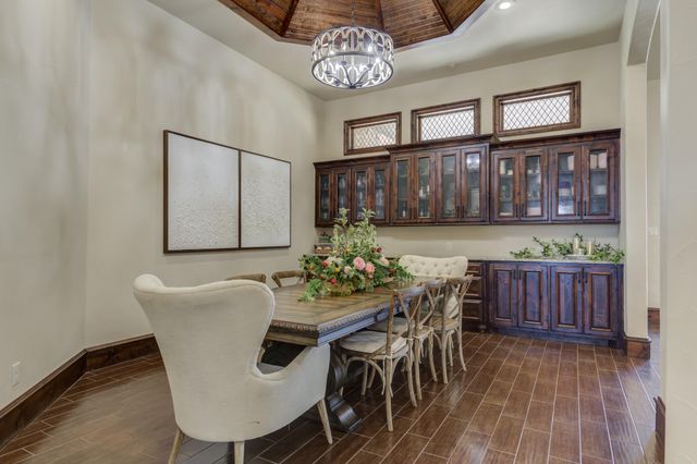 8009 F M 2641, Shallowater, TX 79363