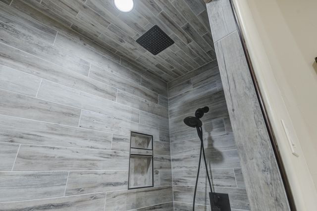 8009 F M 2641, Shallowater, TX 79363