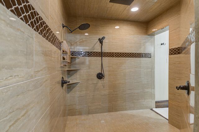 8009 F M 2641, Shallowater, TX 79363