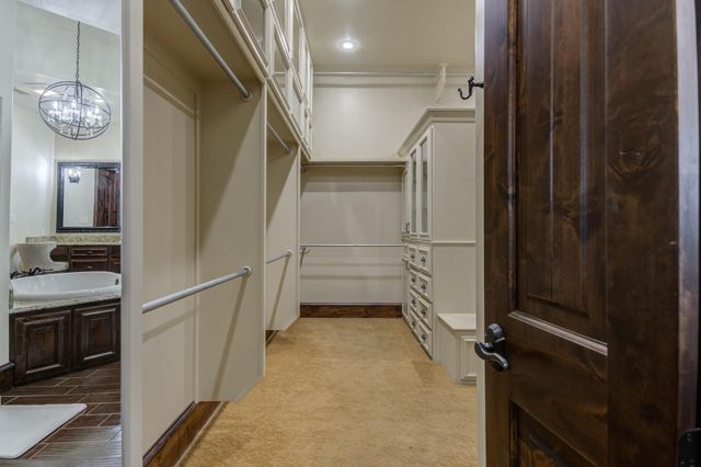 8009 F M 2641, Shallowater, TX 79363