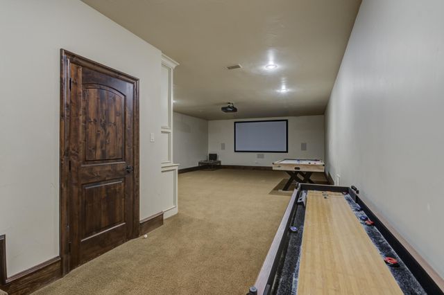 8009 F M 2641, Shallowater, TX 79363