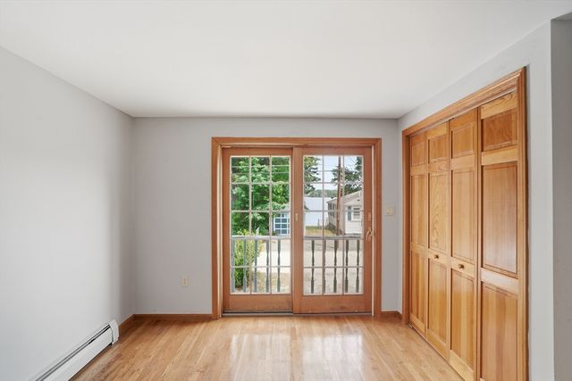 24 Bowers Ave, Tyngsborough, MA 01879