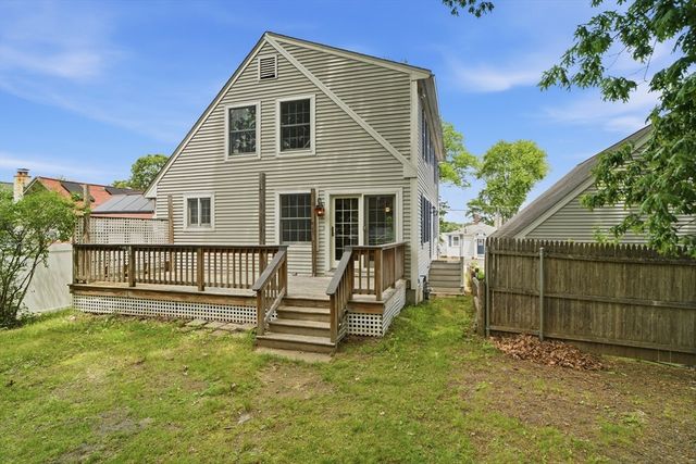 24 Bowers Ave, Tyngsborough, MA 01879