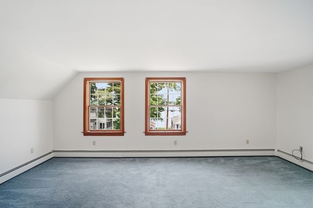 24 Bowers Ave, Tyngsborough, MA 01879